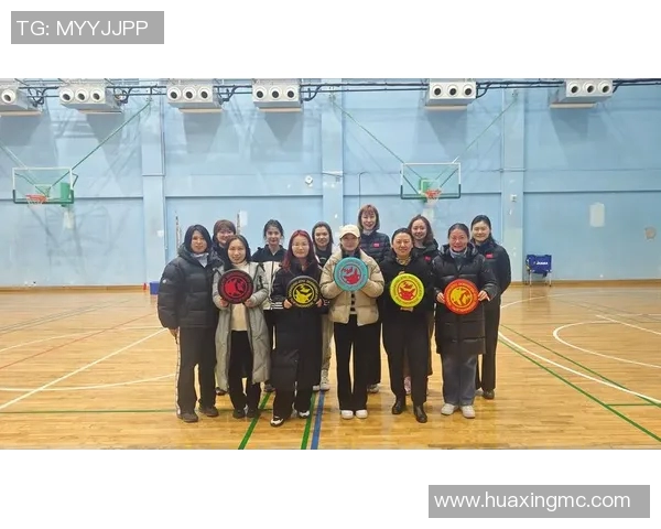 全国街舞大赛点评重庆飞盘队展现出色团队协作与默契配合